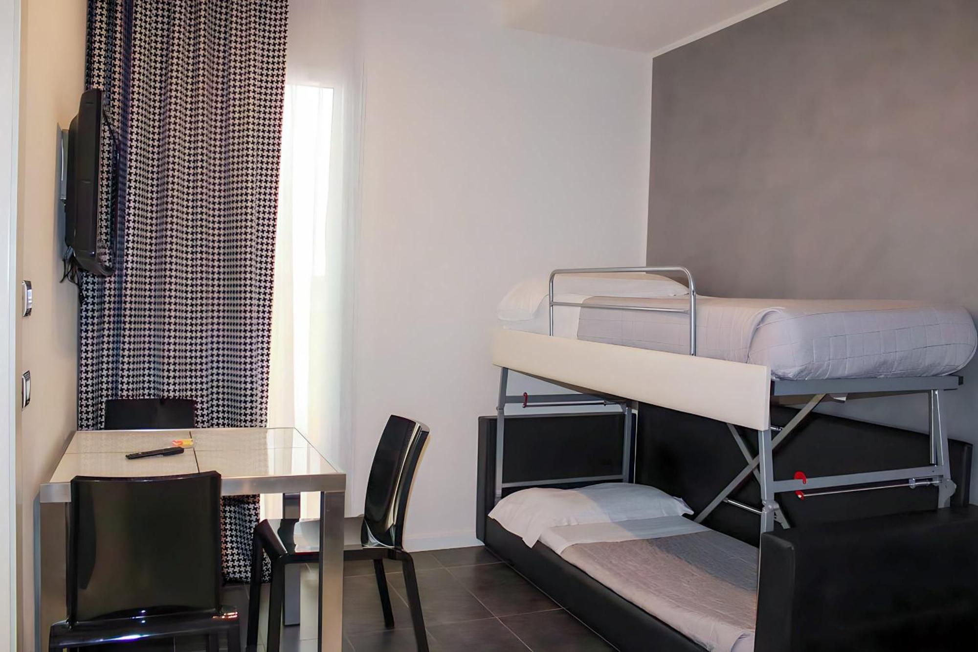 Atmosphere Suite Hotel Римини Екстериор снимка