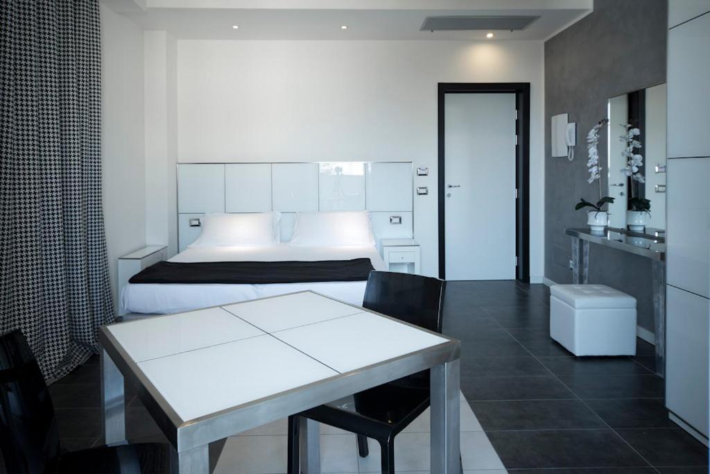 Atmosphere Suite Hotel Римини Екстериор снимка