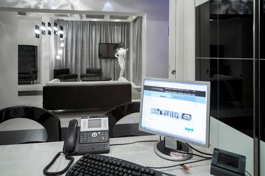 Atmosphere Suite Hotel Римини Екстериор снимка