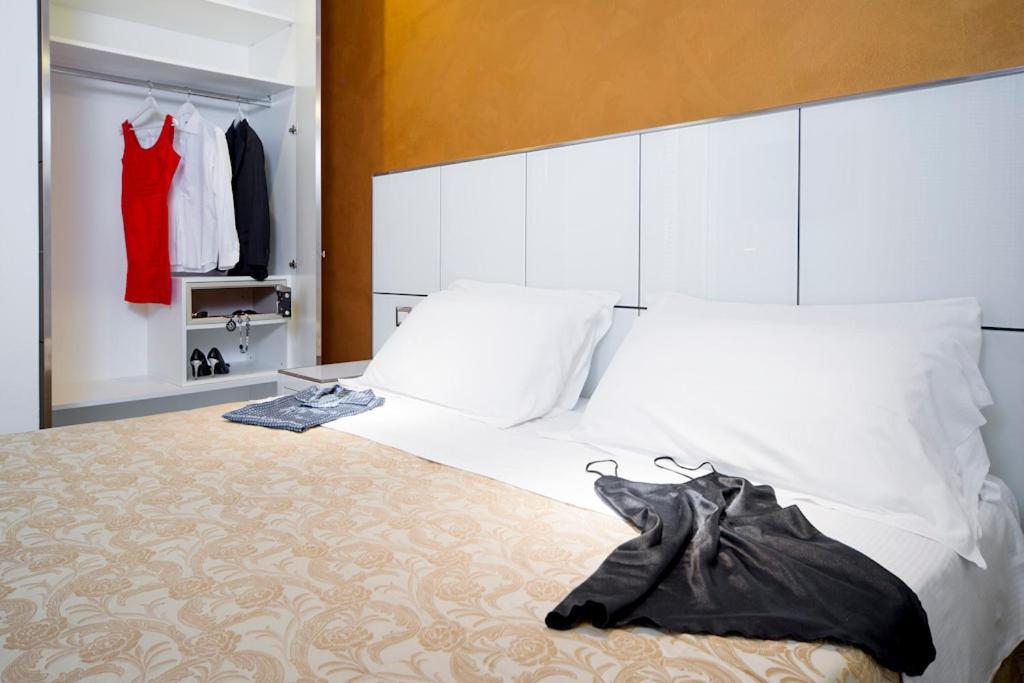 Atmosphere Suite Hotel Римини Стая снимка
